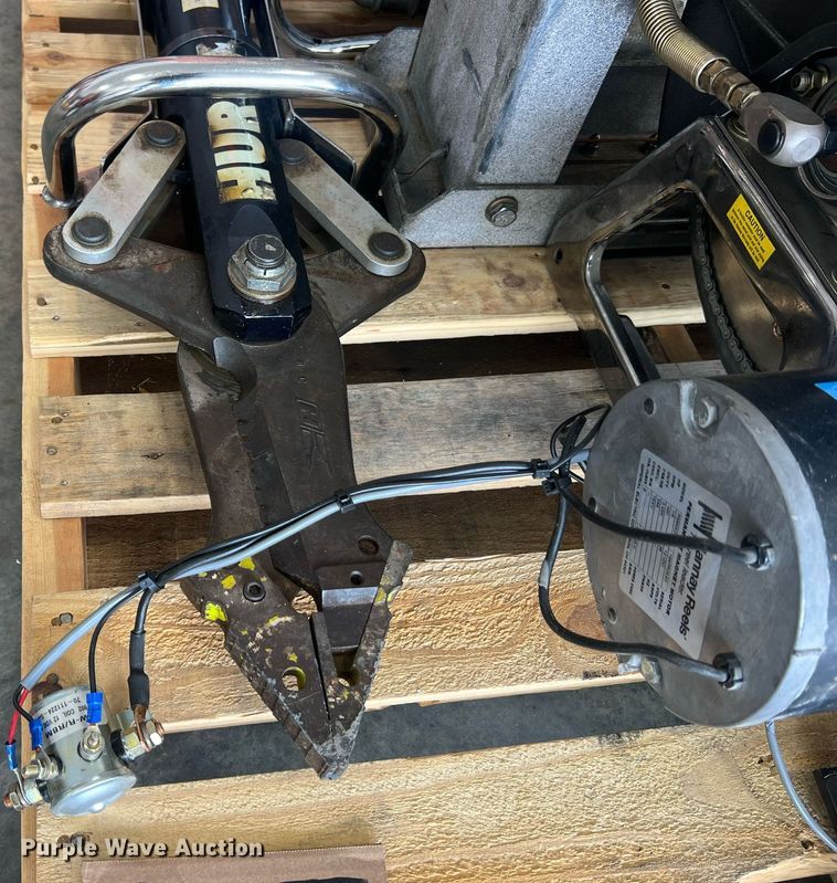 image for item II9159 Hurst Jaws of Life  rescue equipment