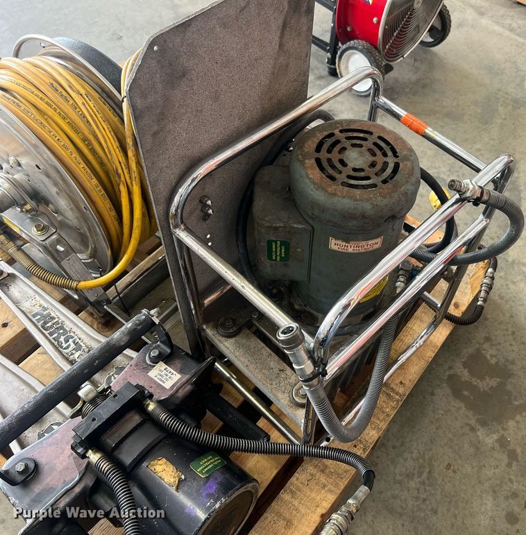 image for item II9159 Hurst Jaws of Life  rescue equipment