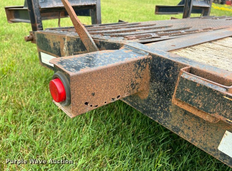 image for item II9169 2008 Doolittle  equipment trailer