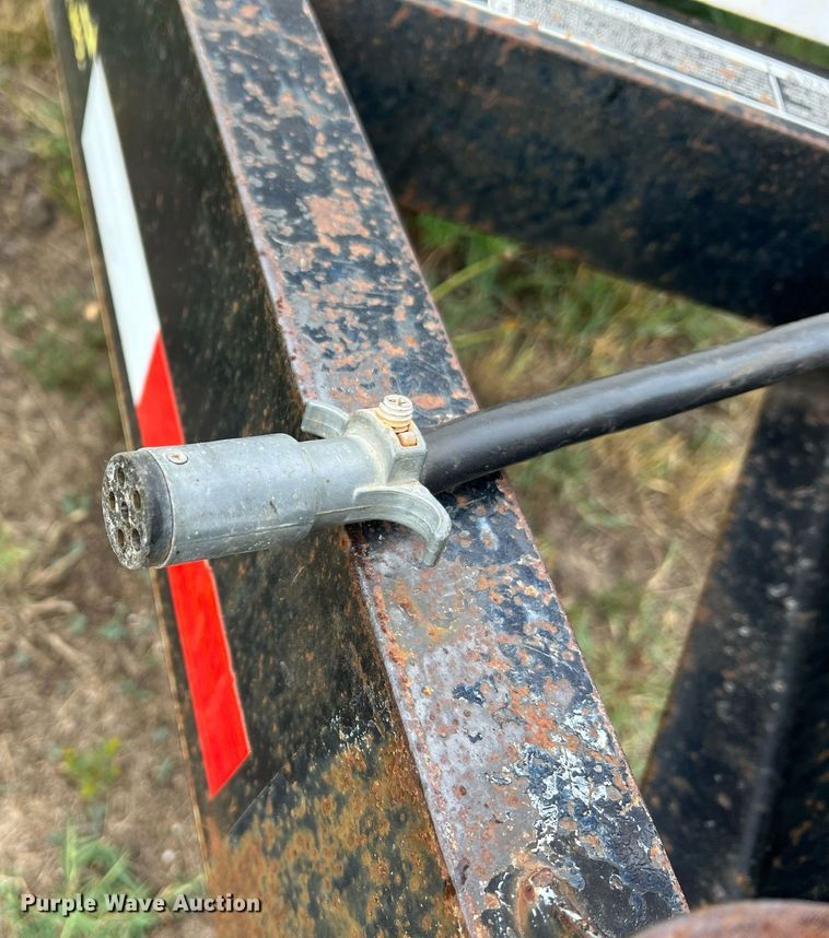 image for item II9169 2008 Doolittle  equipment trailer