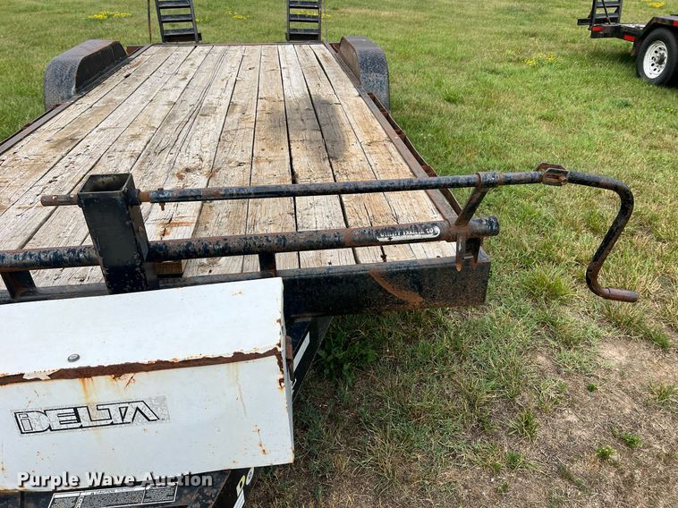 image for item II9169 2008 Doolittle  equipment trailer