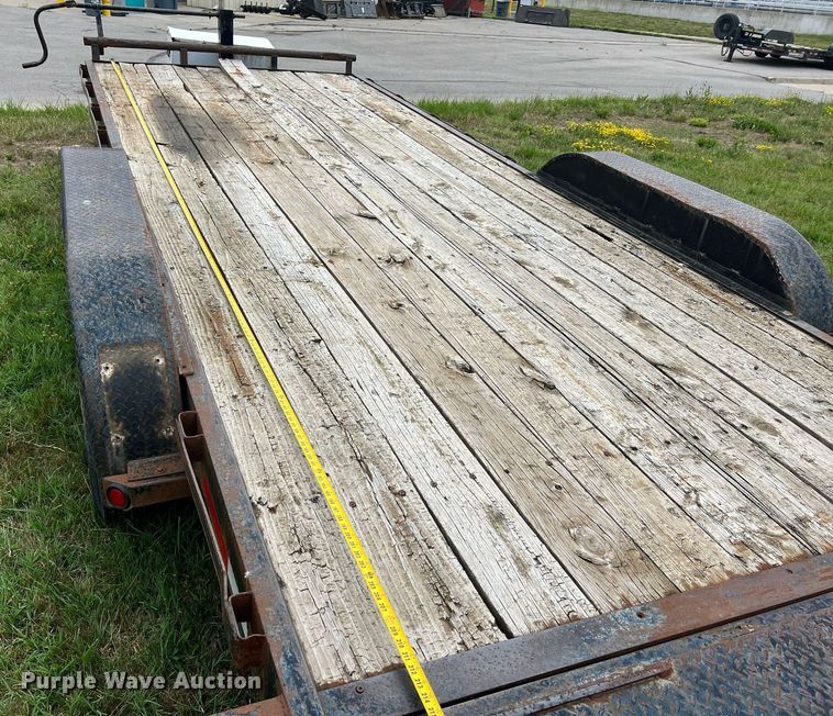 image for item II9169 2008 Doolittle  equipment trailer