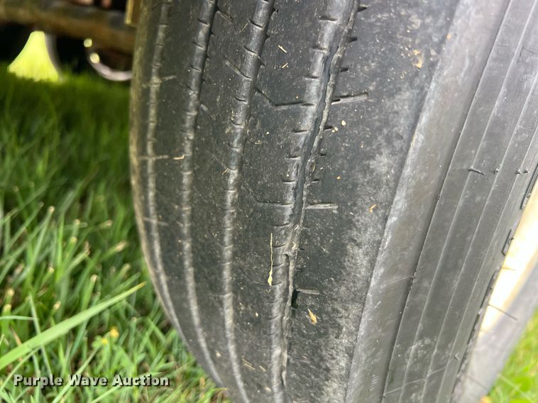 image for item II9169 2008 Doolittle  equipment trailer