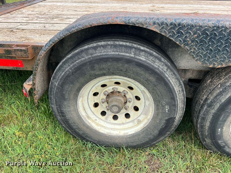 image for item II9169 2008 Doolittle  equipment trailer