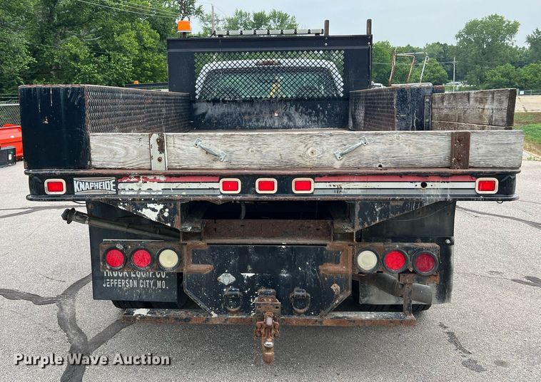 image for item II9170 2009 Ford F350 Super Duty XL  dump flatbed pickup truck