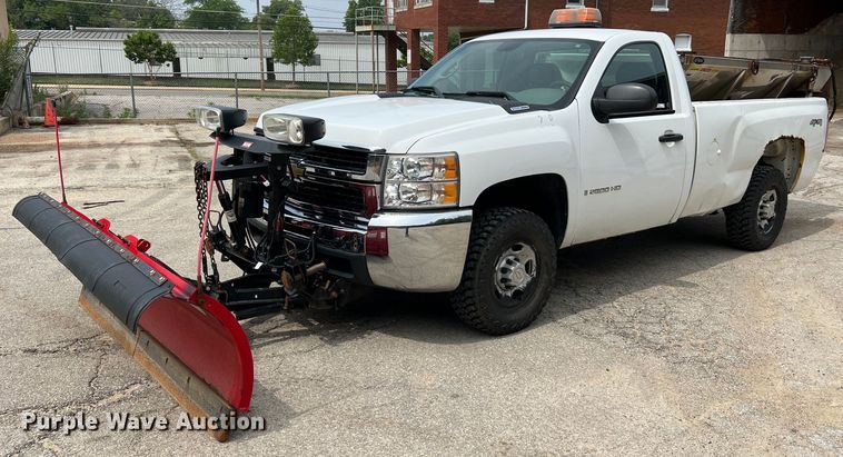 image for item II9179 2008 Chevrolet Silverado 2500HD  pickup truck
