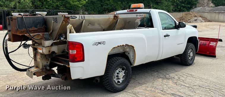 image for item II9179 2008 Chevrolet Silverado 2500HD  pickup truck