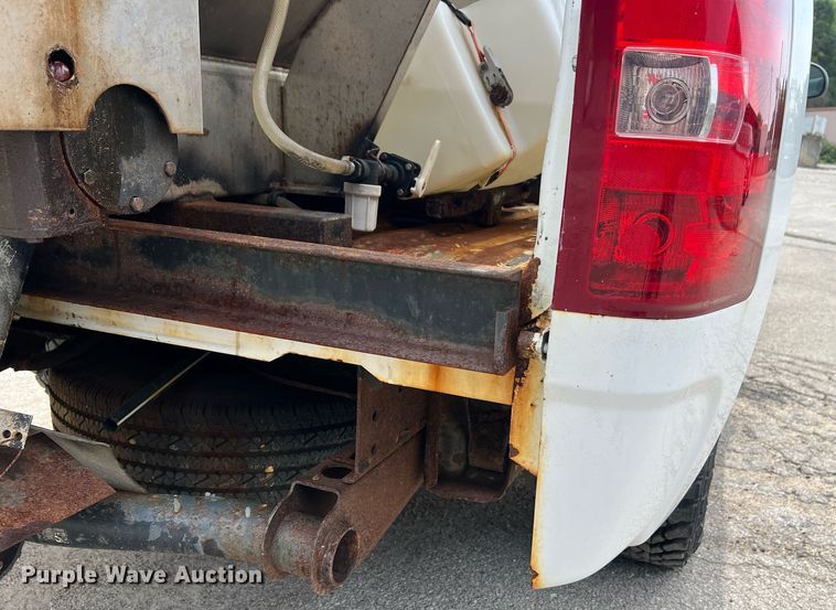 image for item II9179 2008 Chevrolet Silverado 2500HD  pickup truck