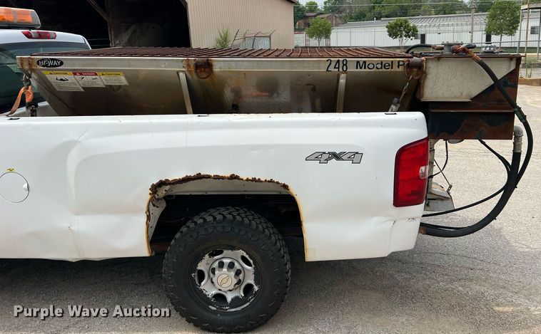 image for item II9179 2008 Chevrolet Silverado 2500HD  pickup truck