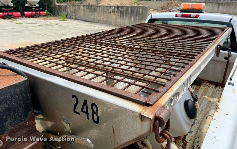 image for item II9179 2008 Chevrolet Silverado 2500HD  pickup truck