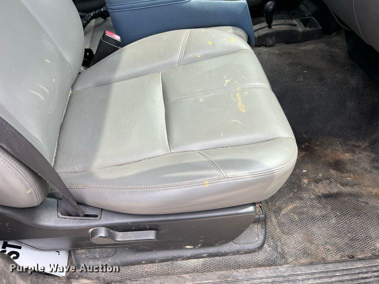 image for item II9179 2008 Chevrolet Silverado 2500HD  pickup truck