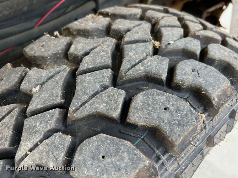 image for item II9179 2008 Chevrolet Silverado 2500HD  pickup truck