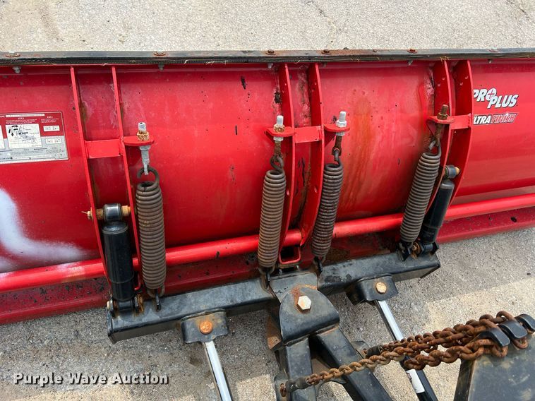 image for item II9180 2005 Ford F550 Super Duty XL  flatbed truck