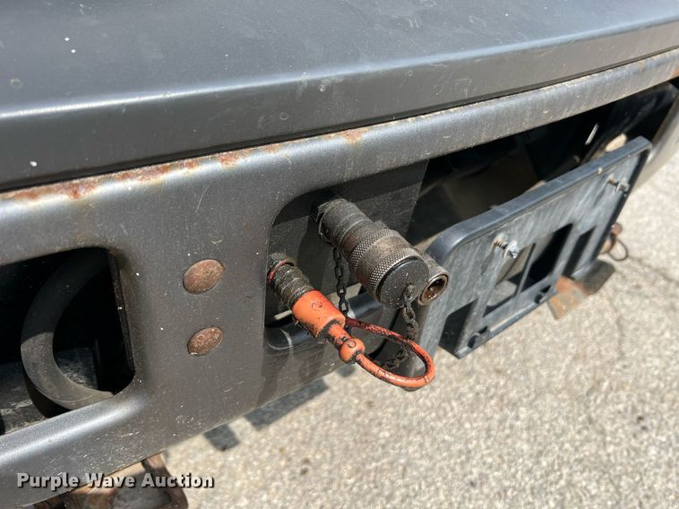 image for item II9181 2005 Ford F550 Super Duty XL  flatbed truck