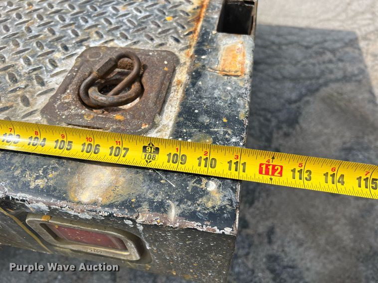 image for item II9181 2005 Ford F550 Super Duty XL  flatbed truck