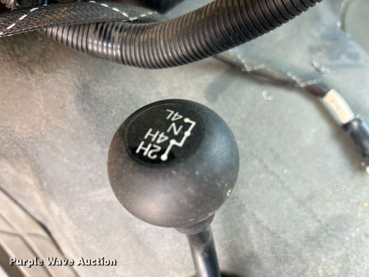 image for item II9181 2005 Ford F550 Super Duty XL  flatbed truck