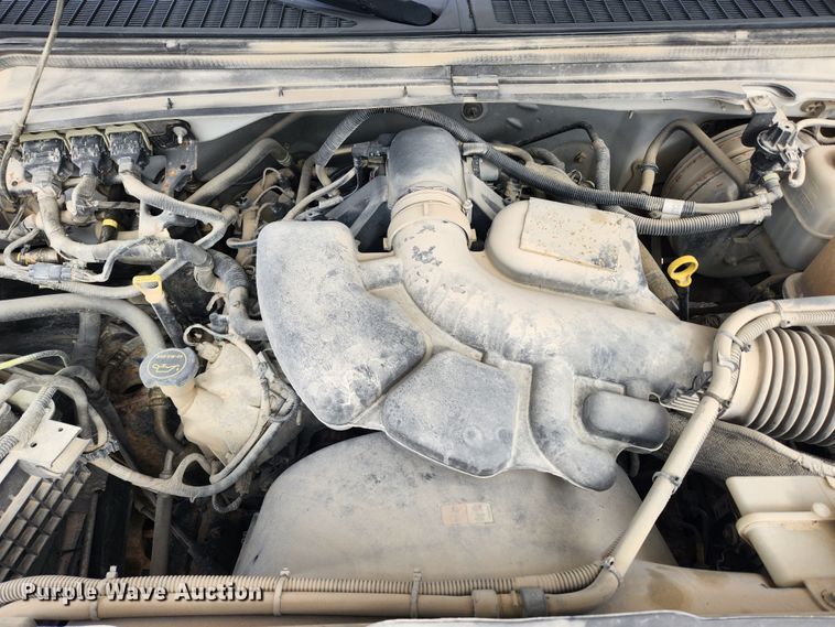 image for item JB9552 2008 Ford F250 Super Duty XL  pickup truck