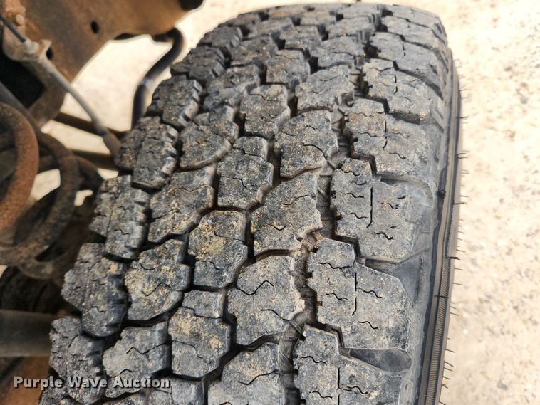 image for item JB9552 2008 Ford F250 Super Duty XL  pickup truck