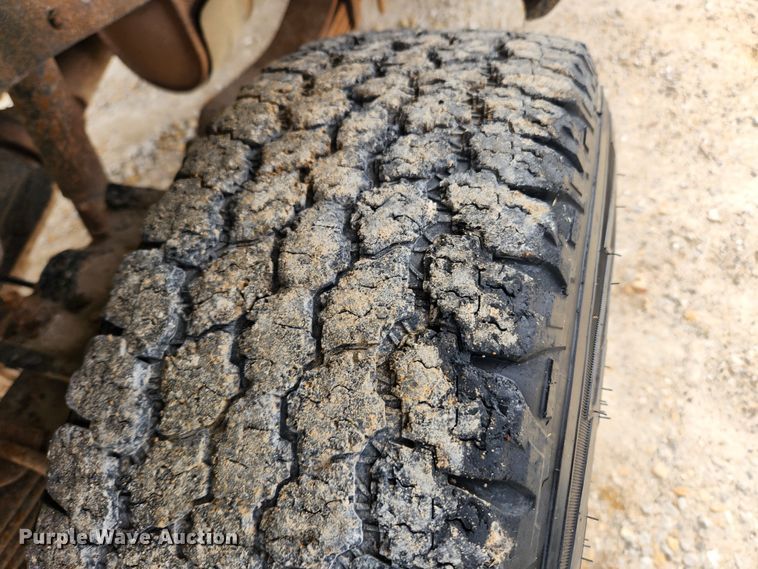 image for item JB9552 2008 Ford F250 Super Duty XL  pickup truck