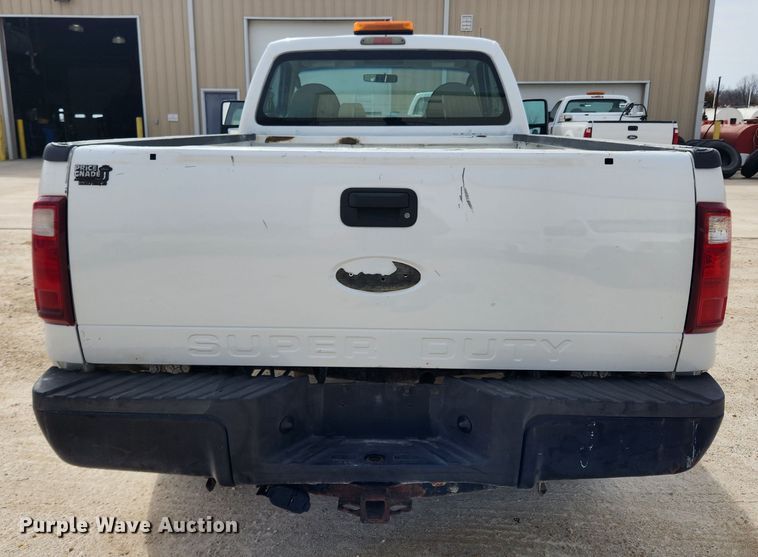 image for item JB9553 2008 Ford F250 Super Duty XL  pickup truck