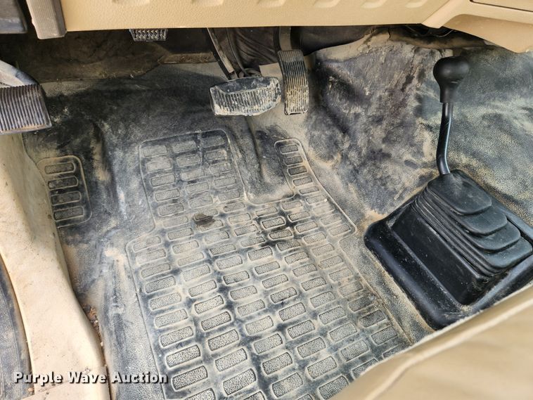 image for item JB9553 2008 Ford F250 Super Duty XL  pickup truck