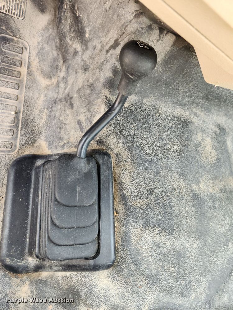 image for item JB9553 2008 Ford F250 Super Duty XL  pickup truck