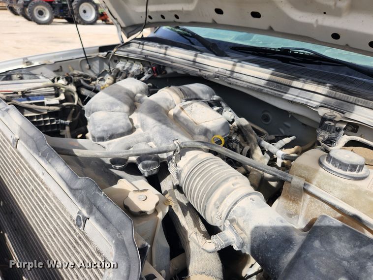 image for item JB9553 2008 Ford F250 Super Duty XL  pickup truck