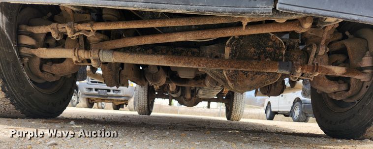 image for item JB9553 2008 Ford F250 Super Duty XL  pickup truck