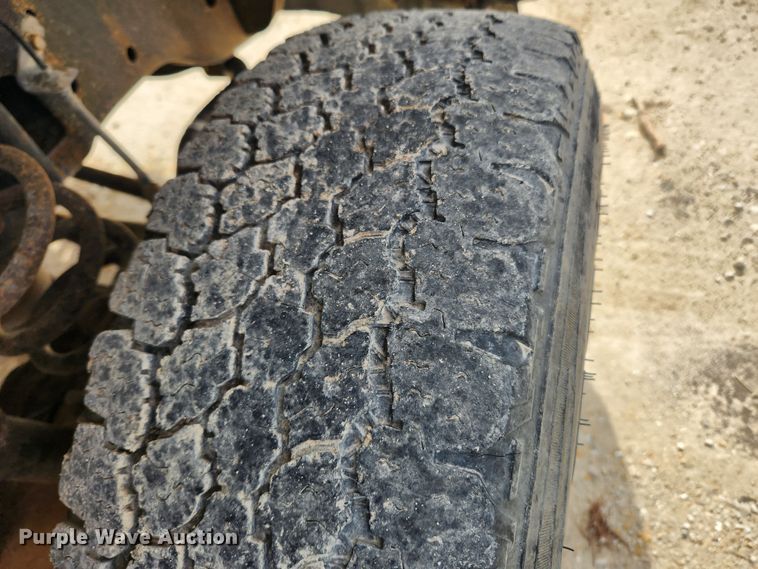 image for item JB9553 2008 Ford F250 Super Duty XL  pickup truck