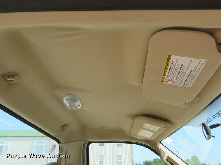 image for item JB9555 2008 Ford F250 Super Duty XL  pickup truck