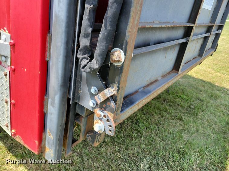 image for item JO9199 1998 GMC Savana 3500 Cargo  box truck