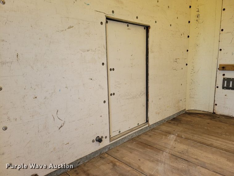 image for item JO9199 1998 GMC Savana 3500 Cargo  box truck