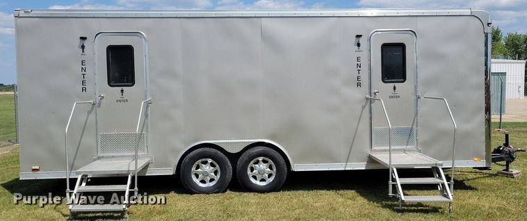 image for item JO9202 2010 Forest River  restroom trailer