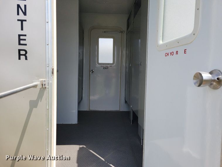 image for item JO9202 2010 Forest River  restroom trailer