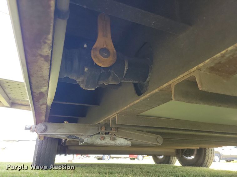 image for item JO9202 2010 Forest River  restroom trailer