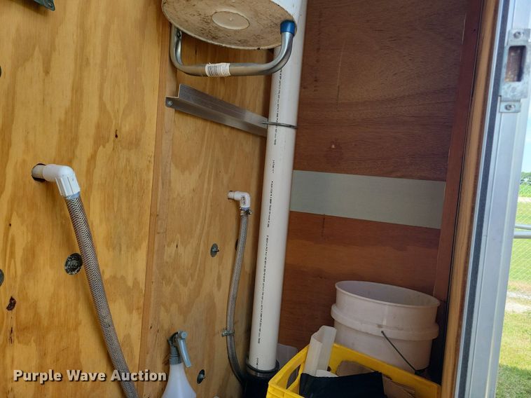 image for item JO9202 2010 Forest River  restroom trailer