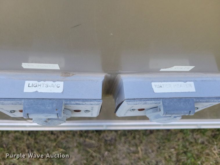 image for item JO9202 2010 Forest River  restroom trailer