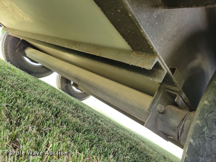 image for item JO9202 2010 Forest River  restroom trailer