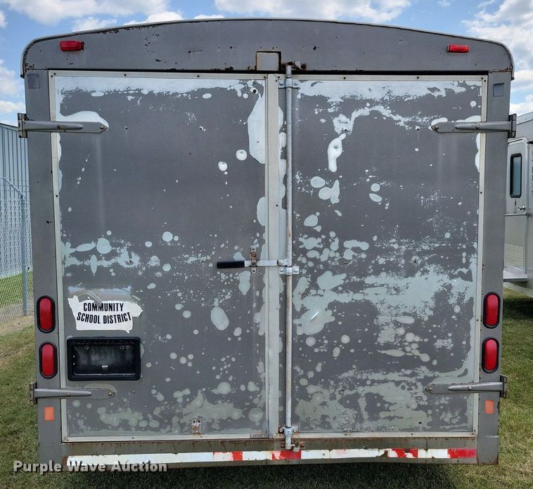image for item JO9203 1995 Pace American  enclosed cargo trailer