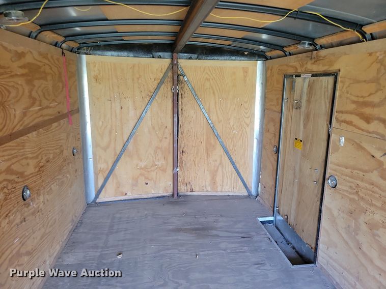 image for item JO9203 1995 Pace American  enclosed cargo trailer