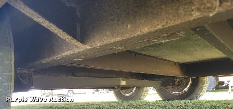 image for item JO9203 1995 Pace American  enclosed cargo trailer