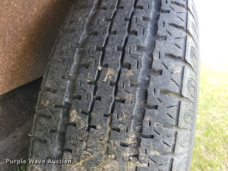 image for item JO9203 1995 Pace American  enclosed cargo trailer