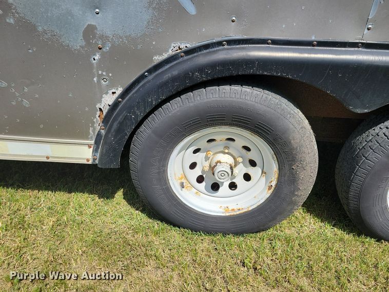 image for item JO9203 1995 Pace American  enclosed cargo trailer