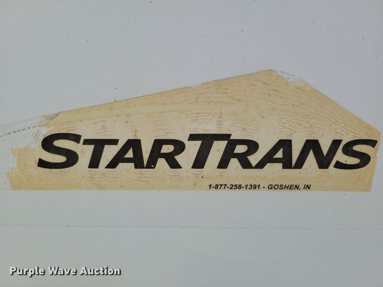 image for item JO9206 2010 Ford E450  shuttle bus