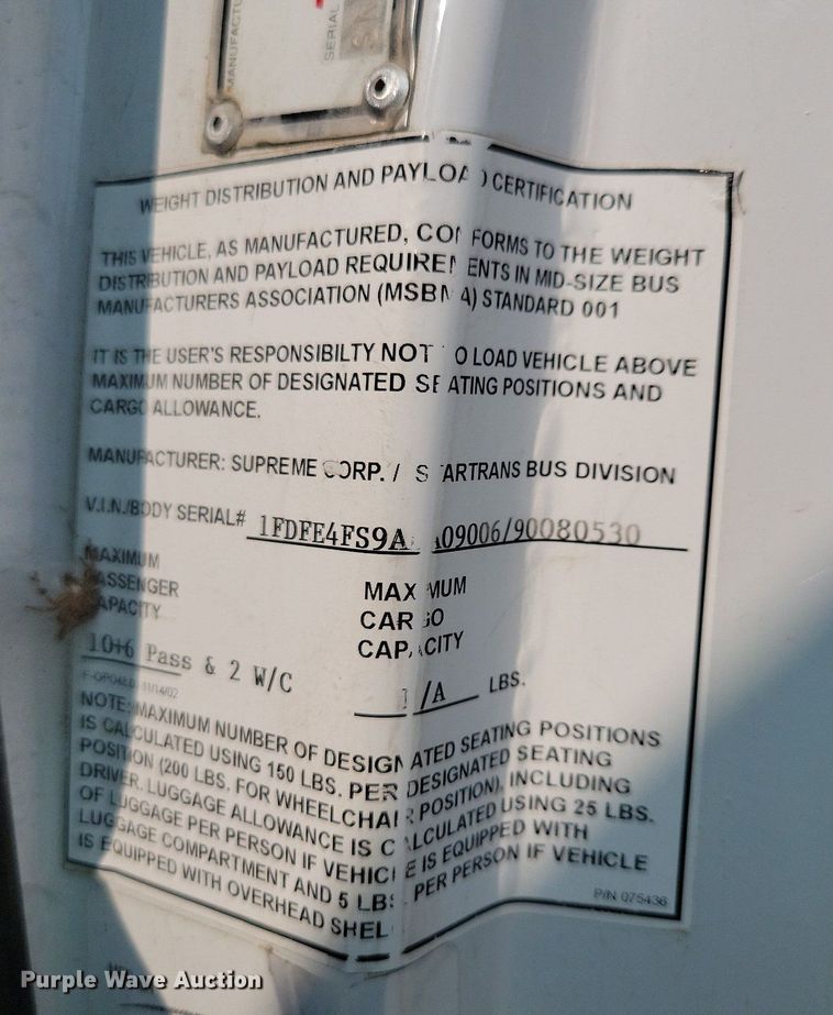 image for item JO9206 2010 Ford E450  shuttle bus