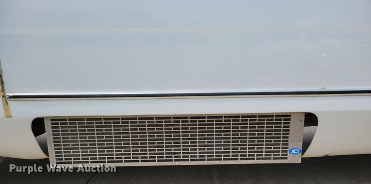 image for item JO9210 2010 Ford E450  shuttle bus