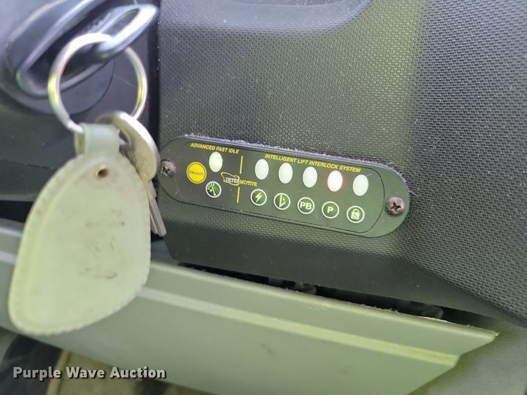 image for item JO9210 2010 Ford E450  shuttle bus