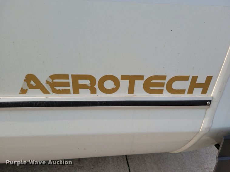 image for item JO9210 2010 Ford E450  shuttle bus