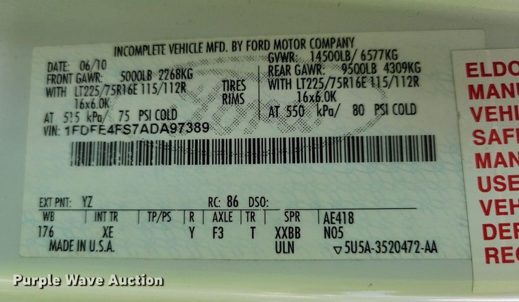 image for item JO9210 2010 Ford E450  shuttle bus