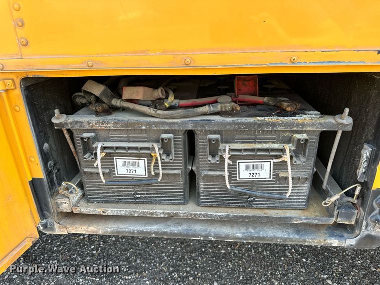 image for item KL9027 2005 Blue Bird  school bus